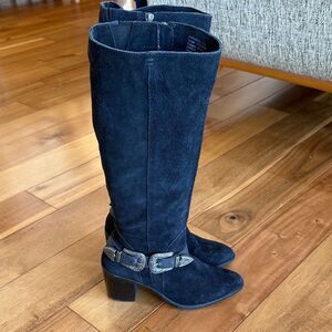 NWOT Naughty Monkey boots